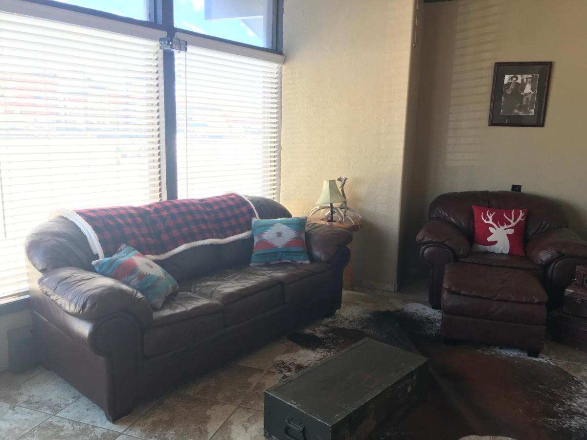 Country West Motel Of Rock Springs Εξωτερικό φωτογραφία