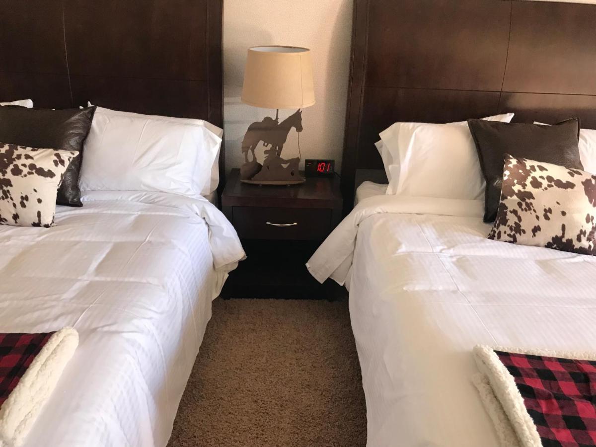 Country West Motel Of Rock Springs Εξωτερικό φωτογραφία